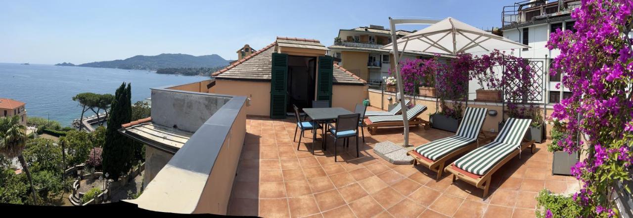 Attico San Faustino: Beachfront Villa with Panoramic Sea Views Rapallo Exterior photo